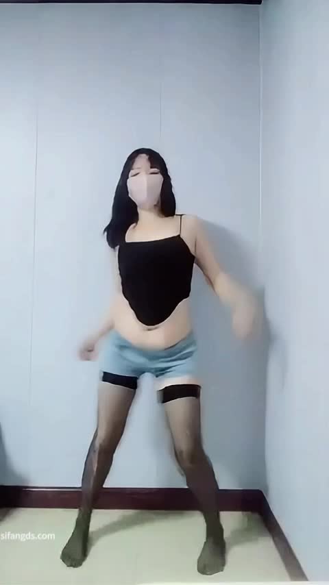 快手颜值少妇【涵学姐姐】旺仔小馒，激情脱衣舞，大尺度掰逼展示