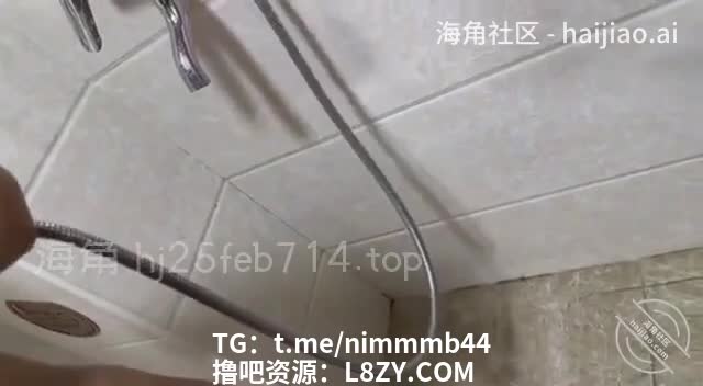 妈洗澡后被按倒操，撒谎没套照插骚穴，熟女肉感爽到飞 肉感 撒谎 #熟女乱伦点击观看内部稀有视频