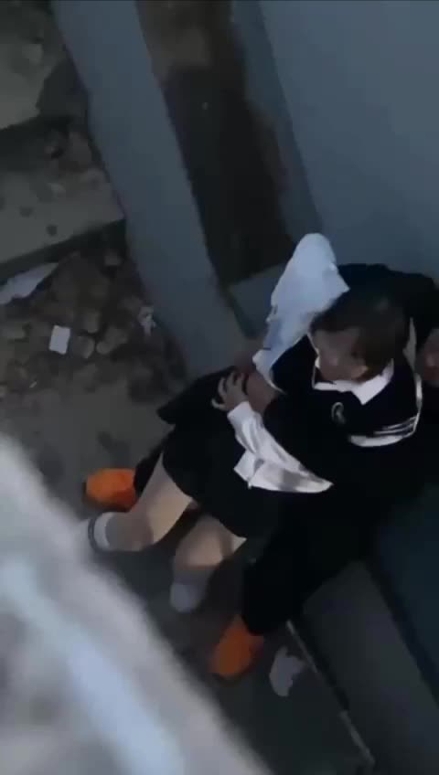 学生，半推半就的强上了