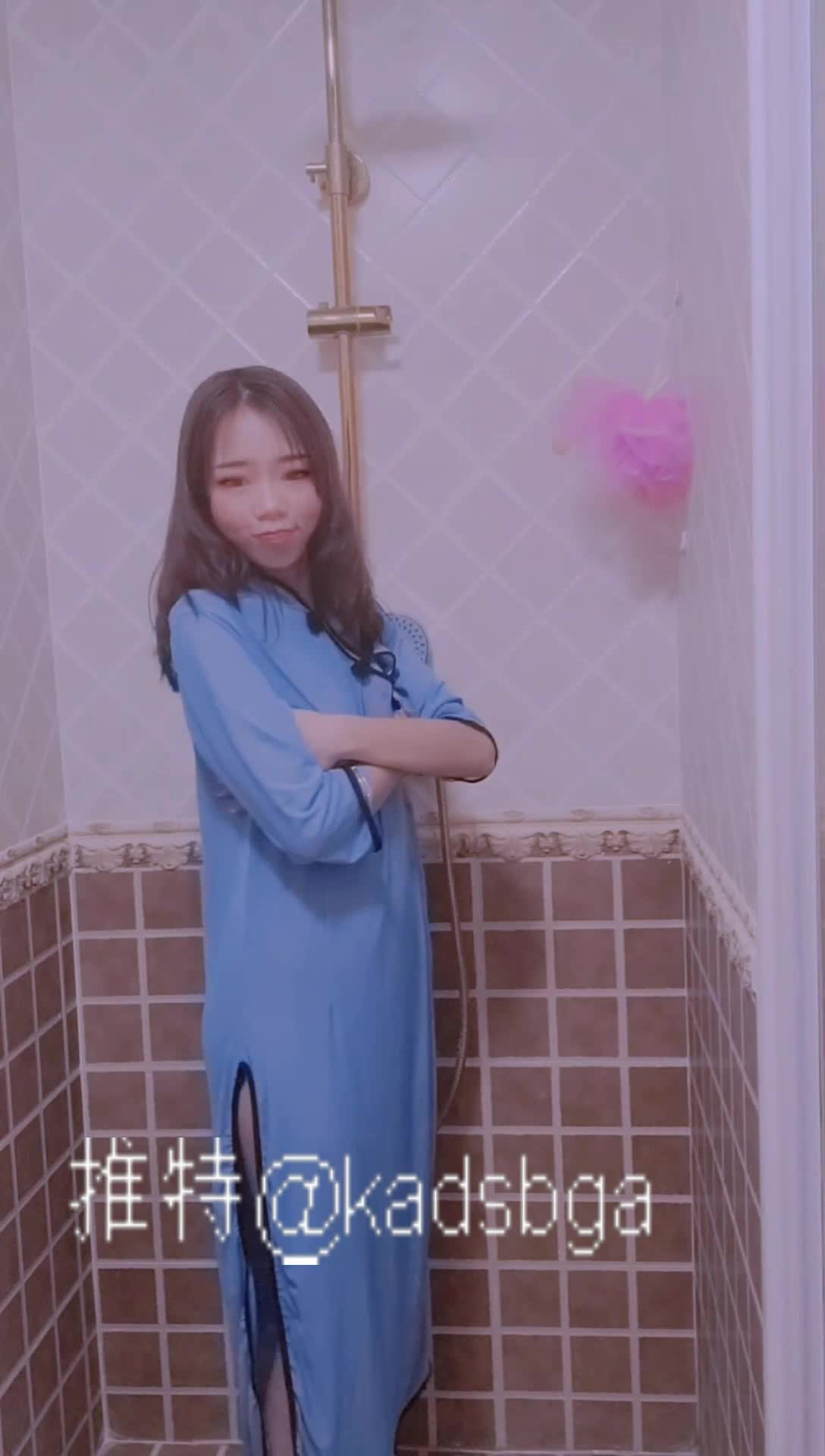 抖音风福利姬 【可爱多是冰棍阿】 私拍各种潮流BGM裸舞 露脸母狗 #抖音风