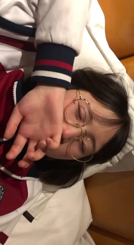校服系列，我喝多了，家人们我想不出好文案了#学生 #少女 #嫩逼点此查看更多