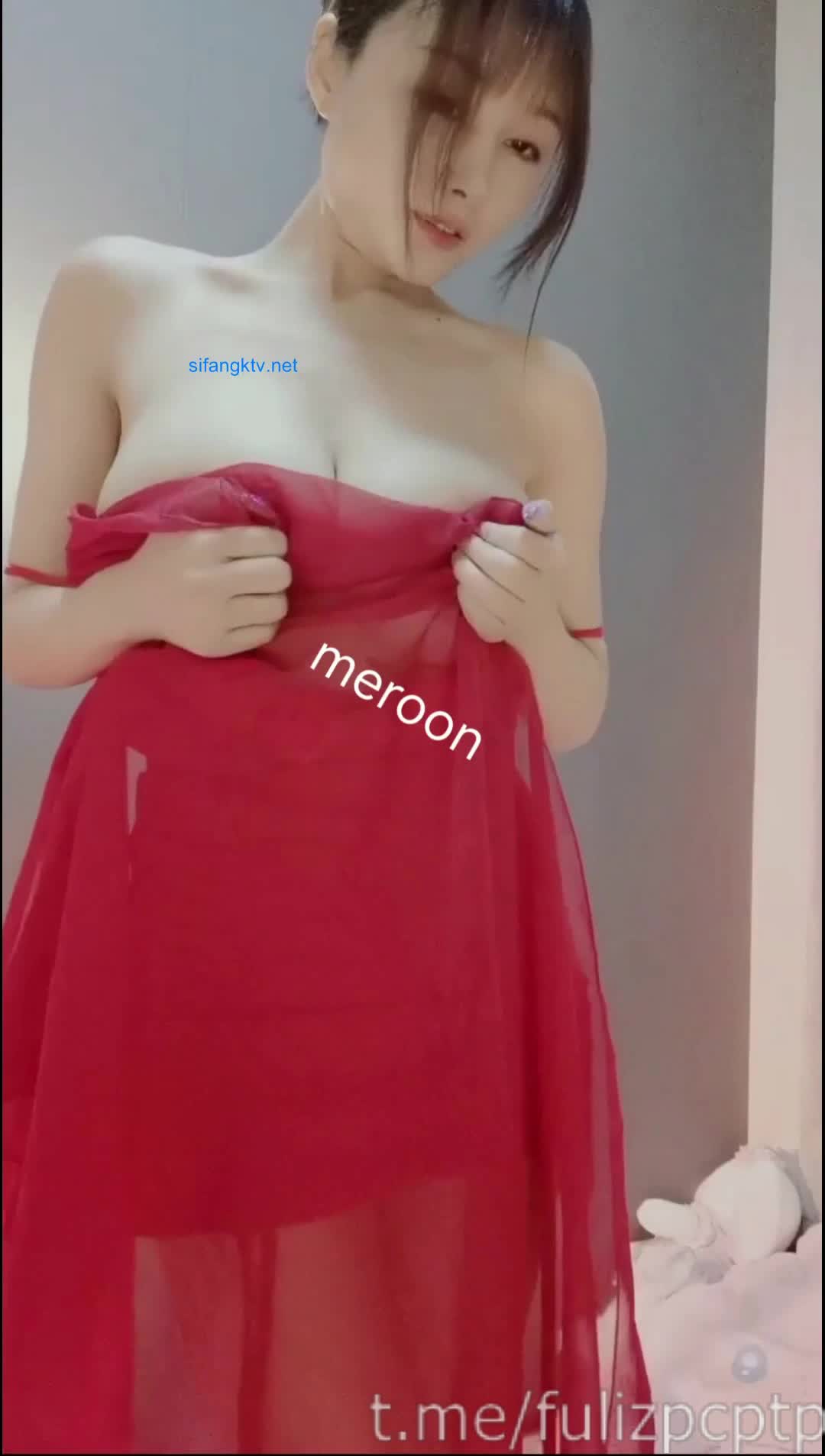 #meroon #舞6柒 #主播 #定制 #裸舞 #巨乳半糖主播一批定制，内群更30v5