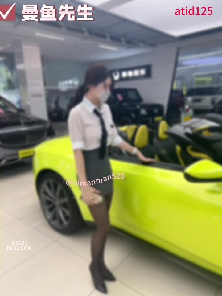 #网红 曼妃小雨新作！保时捷销售明星的道歉 完结版！ol制服黑丝长美腿