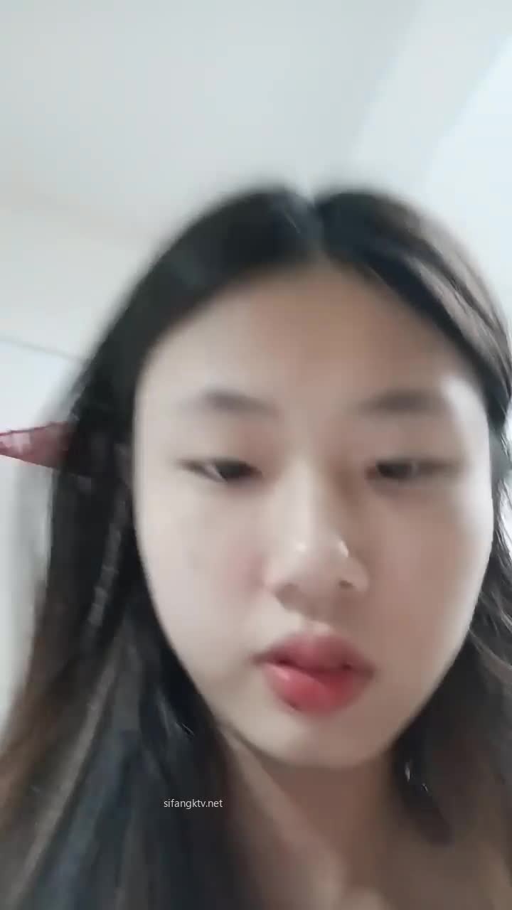 #清纯 #洋裙的女孩 汉服骚舞~学生宿舍掰穴抠逼 永久会员套餐三添加8个群40万视频新年福利点此查看更多