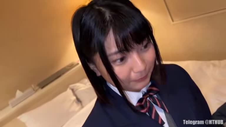 制服女大学生 #AV点此查看更多