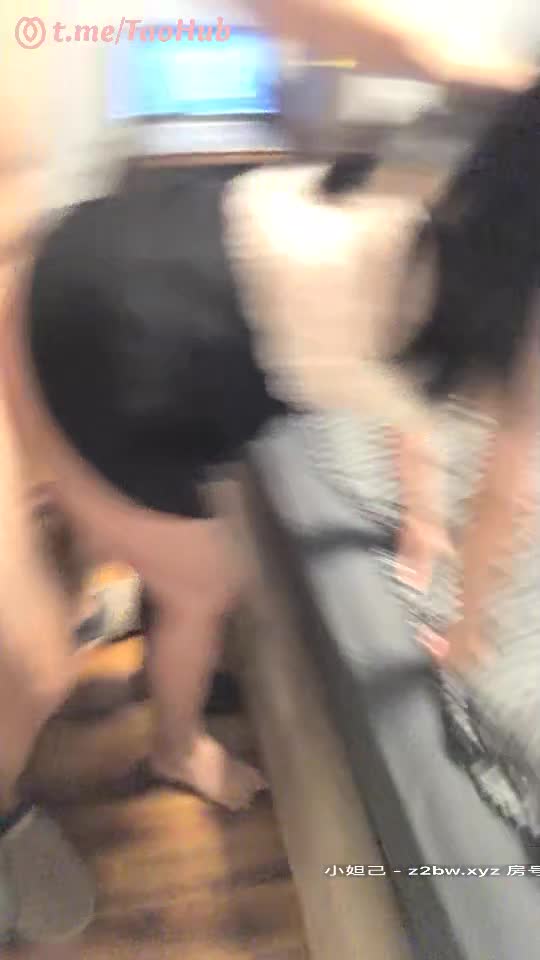 制服OL美乳网红【大叔给我一点酸奶喝啊】 渴望精液 约炮粉丝大叔无套啪啪 连操两炮口爆吞精 高清源码录制 (2)点此查看更多