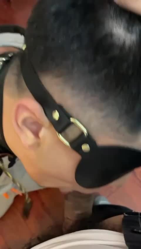 #吃瓜，抖音网红，华呆呆，调教视频 男男口交完整资源点此查看更多