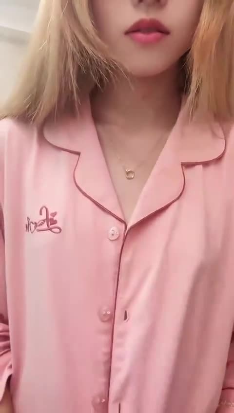 #学生 #精神小妹 #少女精神小妹的身材都好棒啊