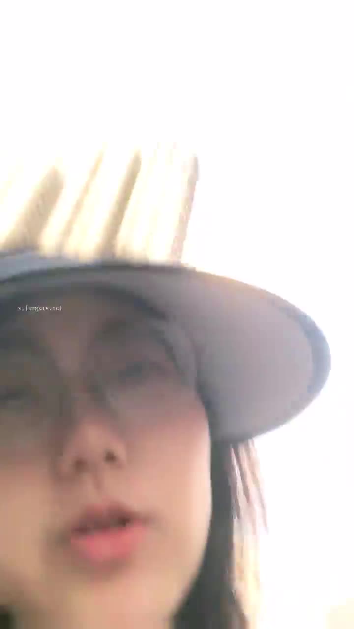 正宗大学生，【小野猫555】，暑假健身房洗澡~宿舍流白浆，旁边人来人往，玩得就是这份心跳刺激直播主播录屏