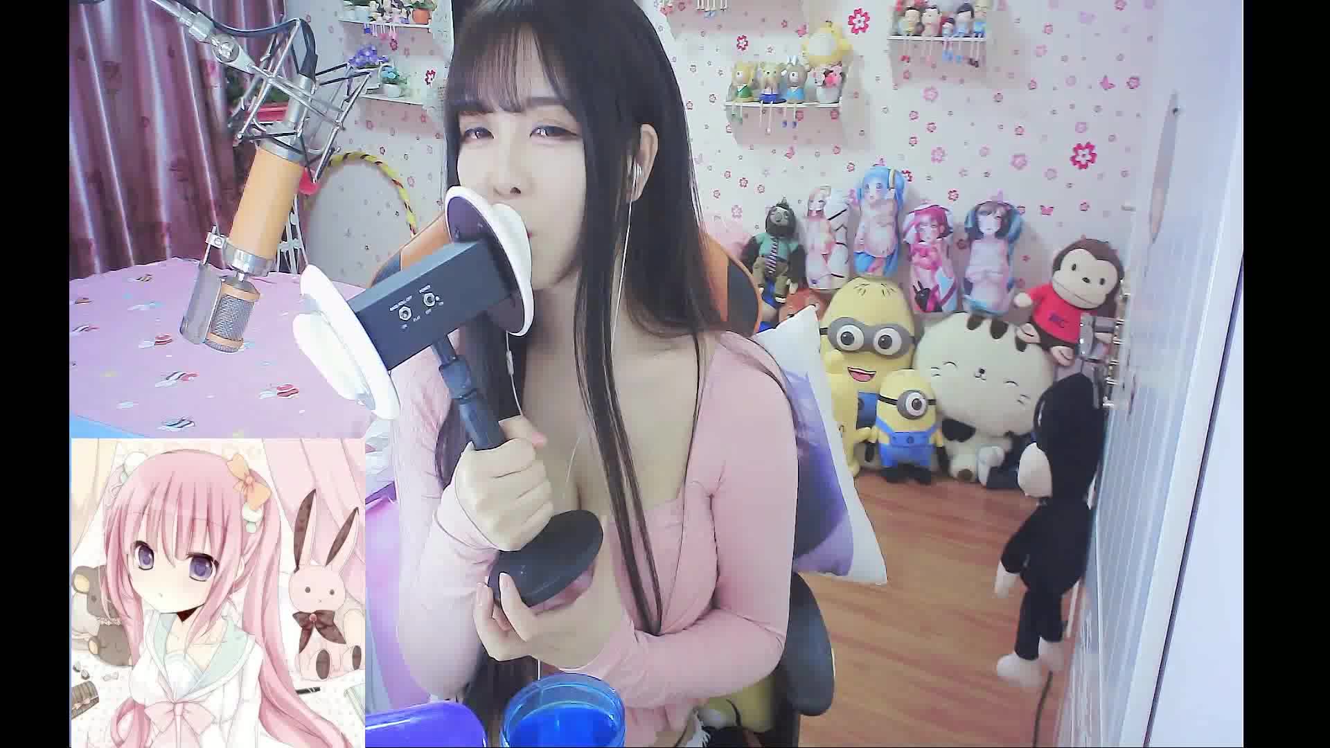 #asmr #娜娜 #娜娜sweet 原熊猫TV 主播 现在抖音 舔耳口腔音 心跳声 吃棒棒糖 速游VPN跑满千兆只做最快