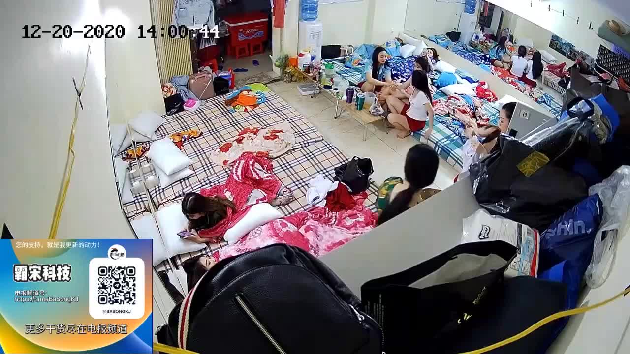 缅北电信诈骗女生集体宿舍监控视频曝光 当众脱光换衣服 毫无隐私可言点此查看更多