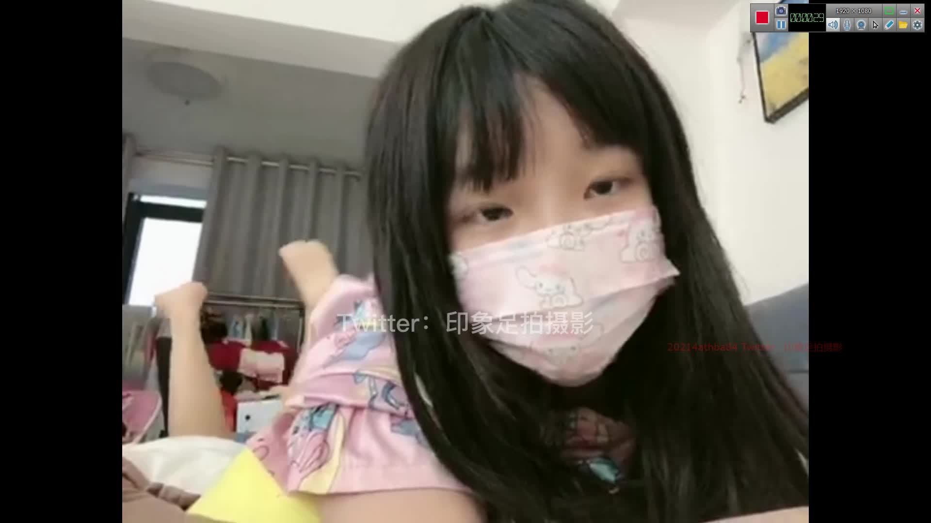 #印象足拍 #裸足 #推特萝莉 裸足 足交 投稿 via 匿名点此查看更多