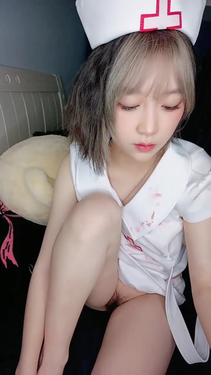 清纯系天花板顶级短发萌妹子速游VPN跑满千兆只做最快