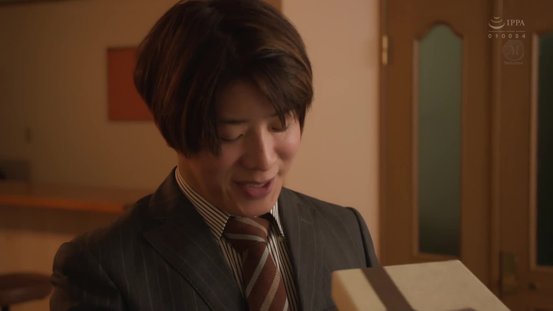 片名： JUQ-500 前台小姐NTR 单身赴任的一周 妻子被傲慢上司睡了演员： #森泽佳奈标签： #丝袜 #熟女 #OL日期： 2023-12-12磁力： magnet:?xt=urn:btih:E675182447B4B33AA7DBD046E27EB09192A28D23【谷歌索引】搜索神器赞助