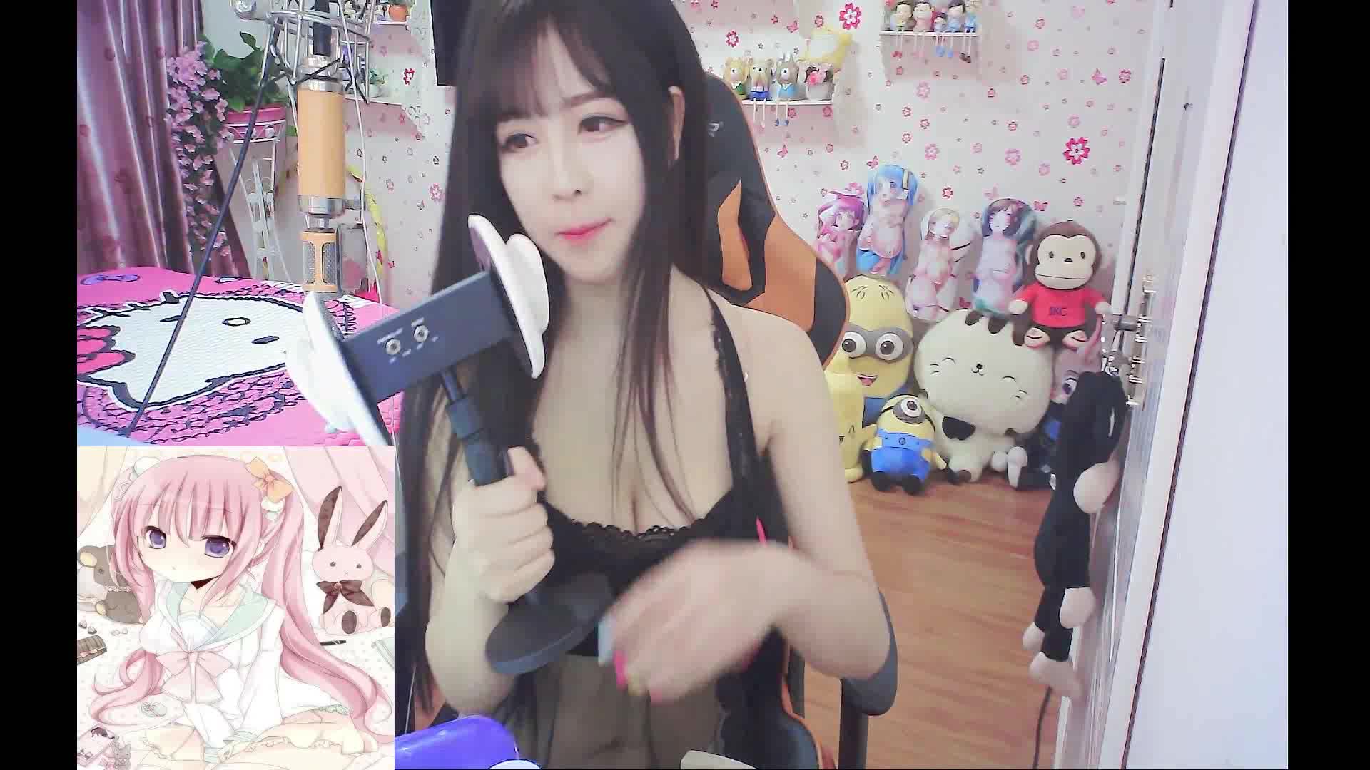 娜娜sweet】 现在又在抖音直播了喜欢的可以去看看点此查看更多