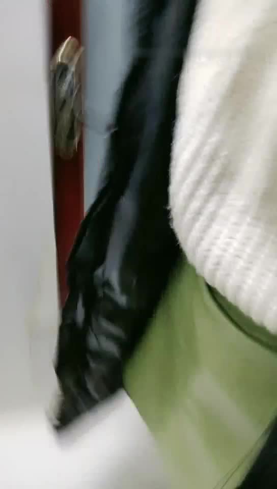 #国产 眼镜妹子给钱就能啪点此查看更多