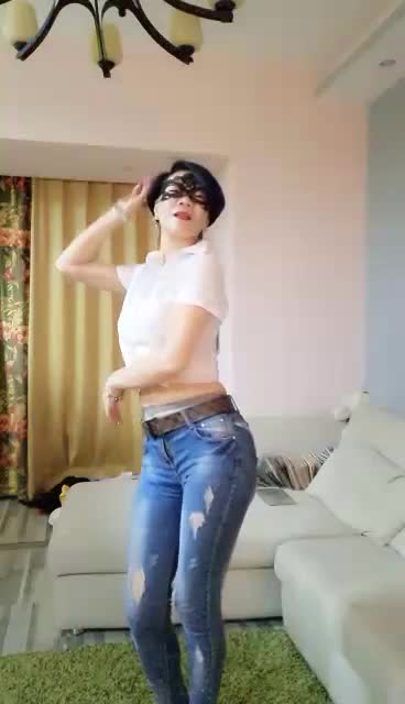 抖音： 乘风破浪的姝妈妈点此查看更多