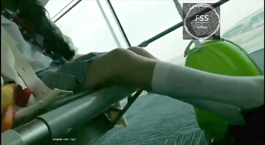 国内露出届数一数二的人物露出网红冯珊珊FSS合集萝莉｜裸舞｜网红点此查看更多