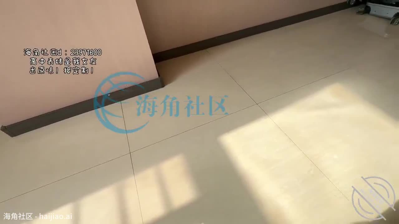 #高中表妹是我女友 #厚丝袜 #足交表妹白过膝袜加光腿神器厚肉丝足交 啪啪最后射她鞋子里让她再穿上！