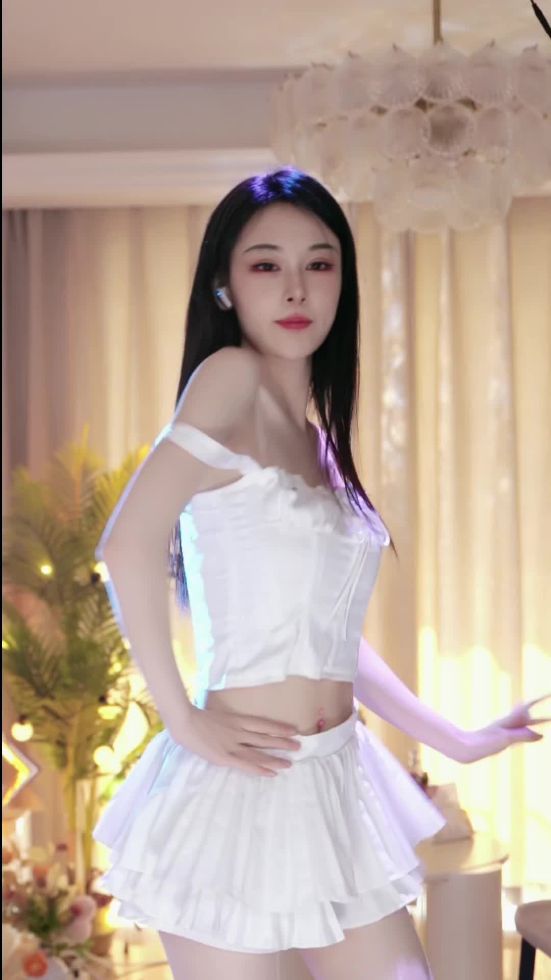 进群请点：点此查看更多