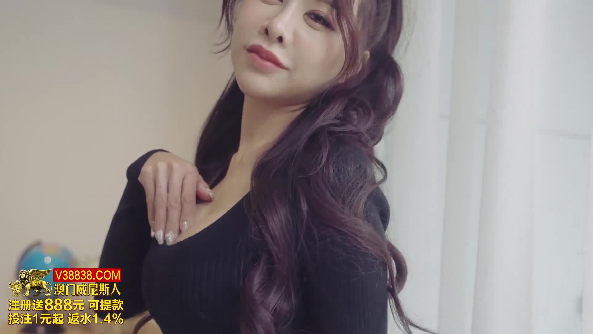 #性视界 xsjbw011 高中生趁家里没人偷叫妹子点此查看更多