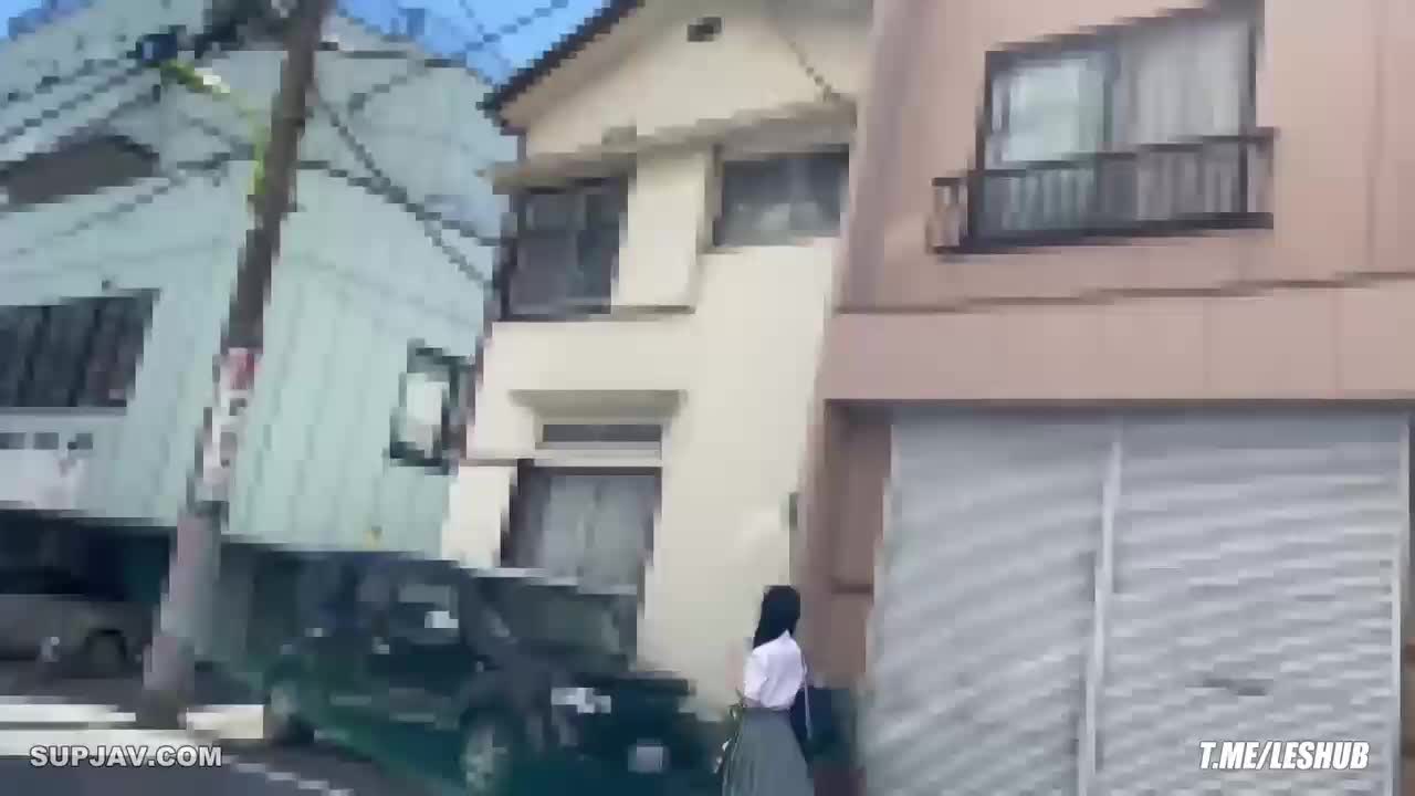 FC2-PPV-2244644 - 尾随可爱的高中生，拖到小黑屋迷奸，射满她的小穴 #迷奸 #AV #FC2点此查看更多