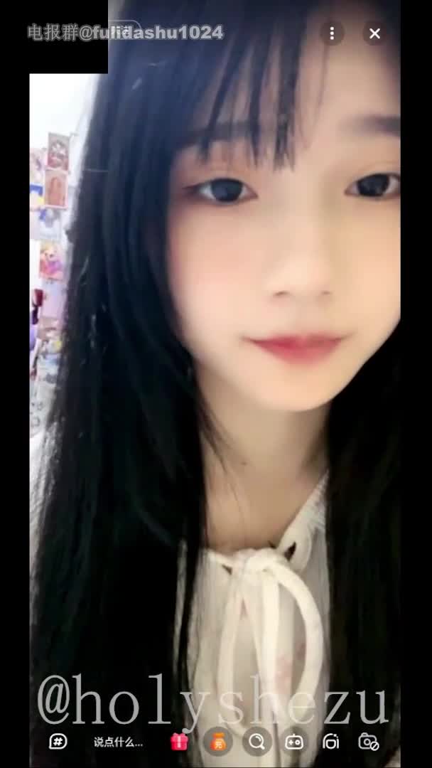 关键词:#holyshezu标签:#一对一 #盯射 #翻白眼 #辱骂 极品清纯可爱 美少女，聊骚，粉粉小舌头诱惑，边翻白眼边 淫叫 诱惑，超可爱，声音超级甜美诱人，连辱骂都是那么温柔这一个是在隔壁群看到的，没给关键词，我翻了一半天偏偏m点的可以看一下反正我真的有点好这一口速游VPN跑满千兆只做最快