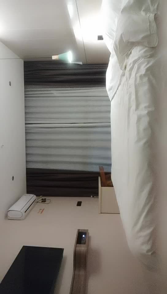 #小伟探花 12-10约操肉感轻熟女，服务周到翘肥臀舔背乳推，深喉舔屌硬了开操，后入侧入两个姿势缴枪【谷歌索引】搜索神器赞助