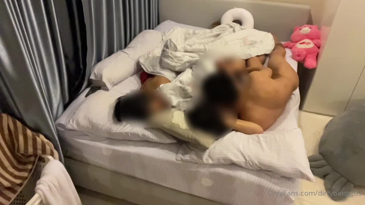 绿帽淫妻狂喜】泰国极品小只马人妻「BeNight69」OF大尺度私拍，献妻换妻、多人群P、肛交、三通…【第十四弹