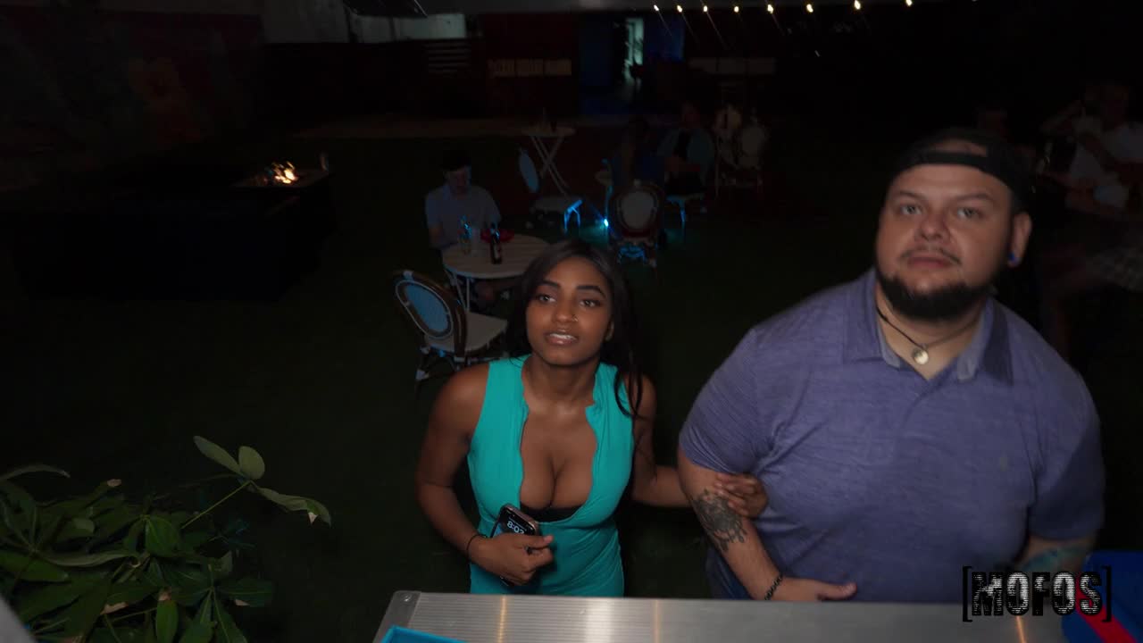 RedEviee-EvieeWantsHisBurrito(08.03.2025)_720p