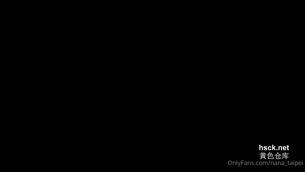 标题: 娜娜女高中生和老師的故事-Nana 加入我的频道点此查看更多