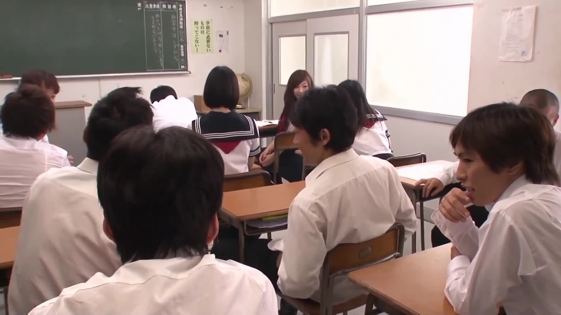 [中文字幕] 鈴木心春 - 被強暴的女高中生～被11名同班同學輪姦丟了處女之身的美巨乳少女～ KAWD-701#中文字幕 #鈴木心春 #kawaiiBY点此查看更多