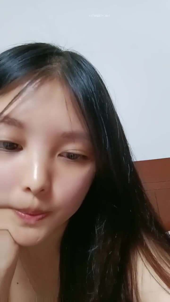 18岁学生妹下海啪啪大秀！【娜娜】，酒店跟男友啪啪，清纯指数满分，少女青春期的肉体点此查看更多