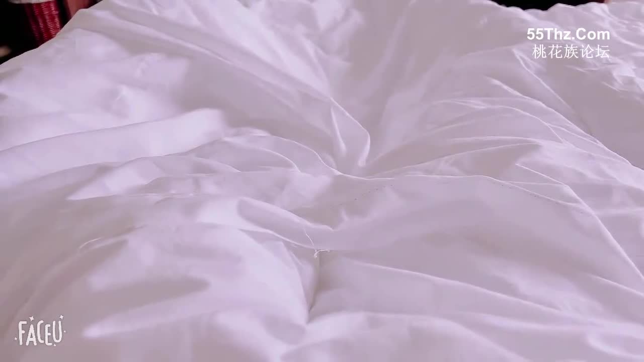9213
