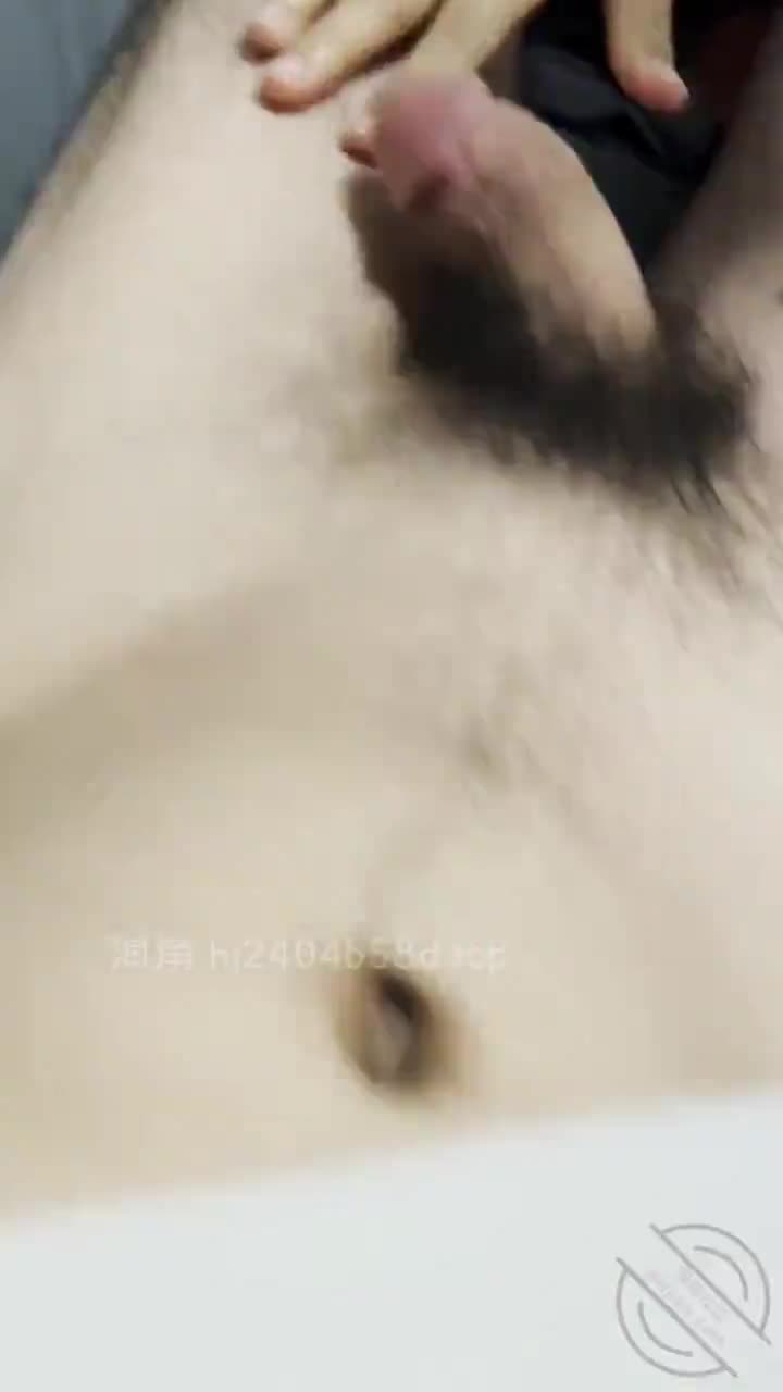 #妈妈的丰乳肥臀 #肥臀 #口交 #乱伦儿子下班回家肥臀骚妈已经穿好情趣女仆装等着儿子的大鸡巴了！