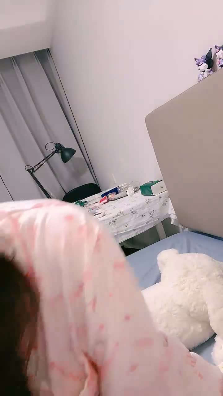 #福利姬 #聞聞醬 #闻闻酱 #純欲少女 超級清秀点此查看更多