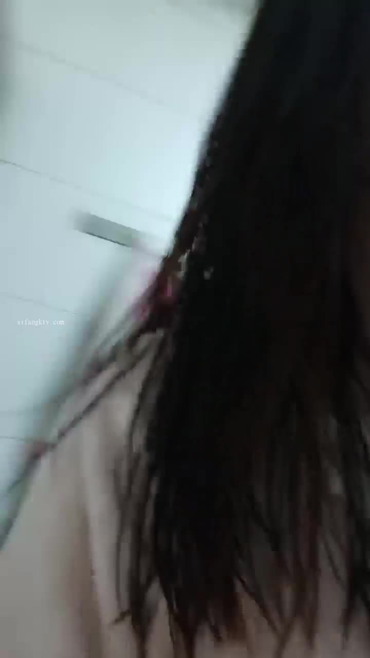#主播 #清纯少女可可酱 #可可酱#眼镜妹人如其名，清纯少女，宿舍自慰