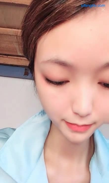#清纯美少女小战士 00后小护士 宿舍全裸沐浴 跳蛋自慰粉x