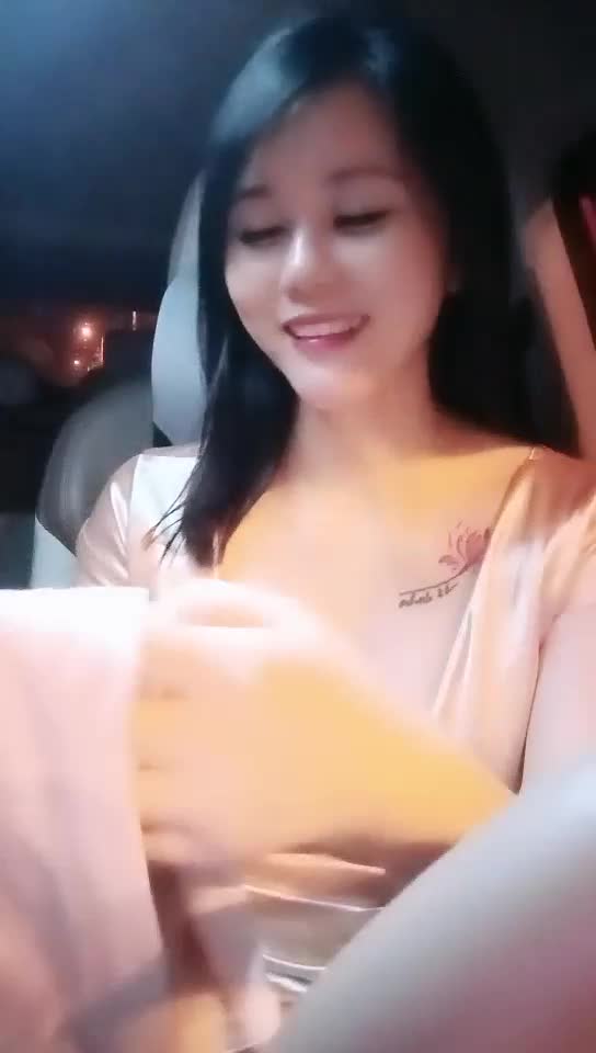 #黄播 #雪儿老师骚荡少妇姐姐赞助群更新15部点此查看更多