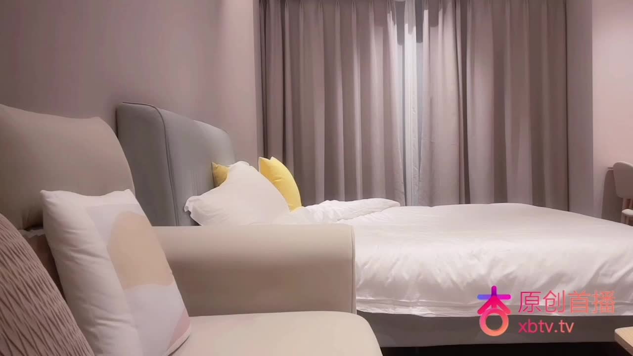 #杏吧探花大雄 爆操雪白滑嫩18岁少女清纯又淫荡