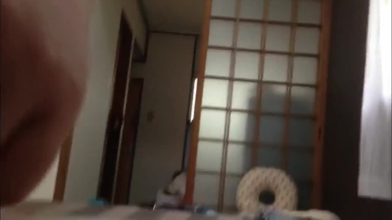 普通话对白样子猥琐的眼镜胖科长还挺会玩的啪啪前先让漂亮媳妇挑个丝袜网袜穿着干