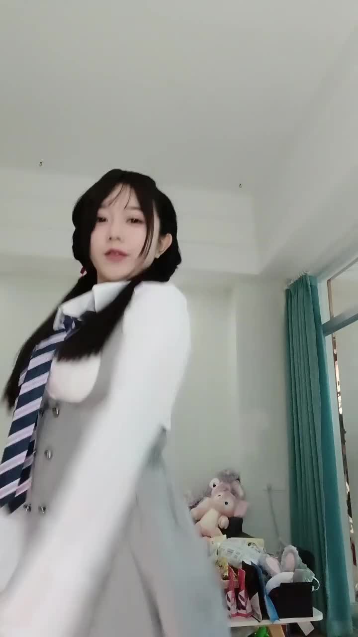 #萝莉 #学生 小母狗年纪不大就会勾引男人了