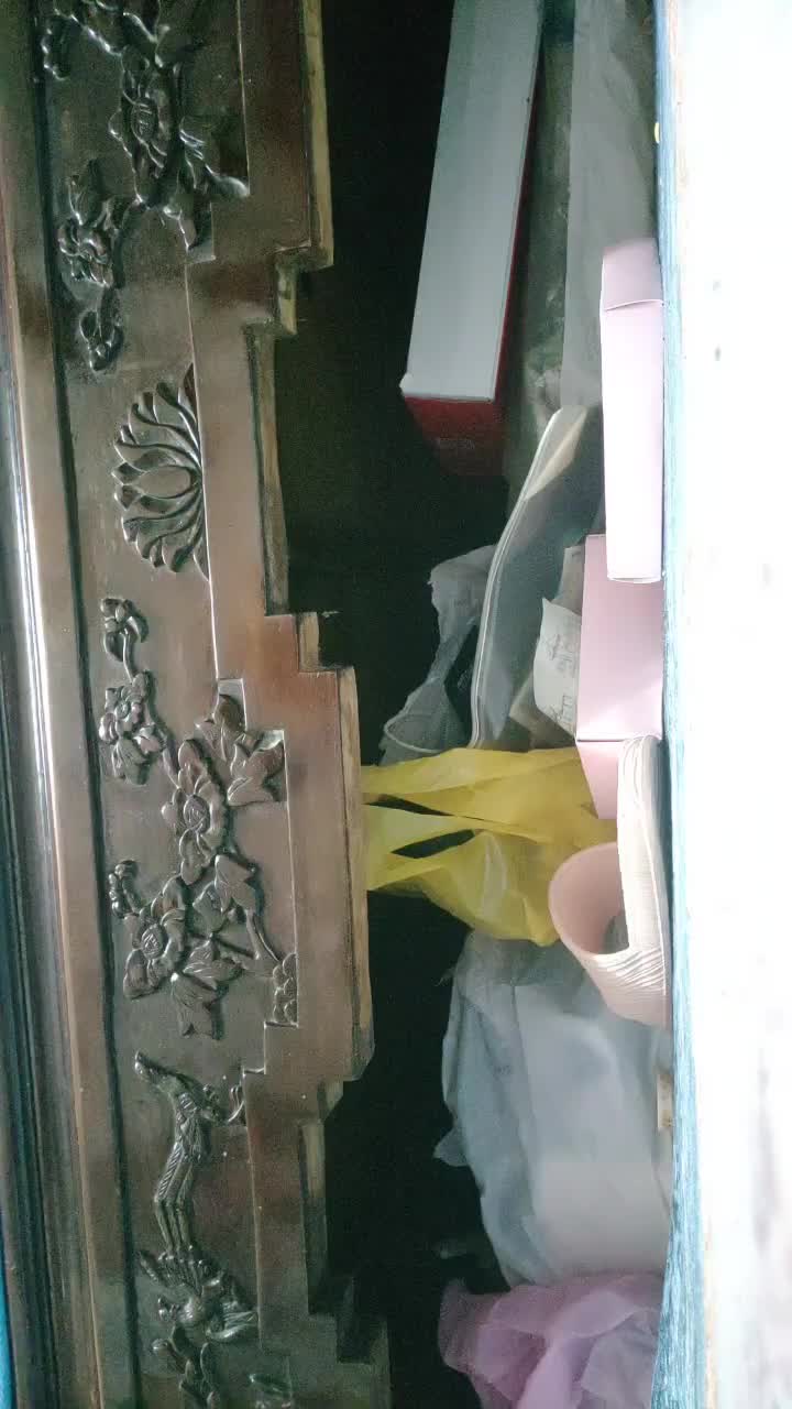 小甜甜超甜】 道具插逼，推荐！正宗大学生~宿舍直播~，道具狂插流白浆，眼镜妹，室友睡着偷偷脱光，身材不错诱人