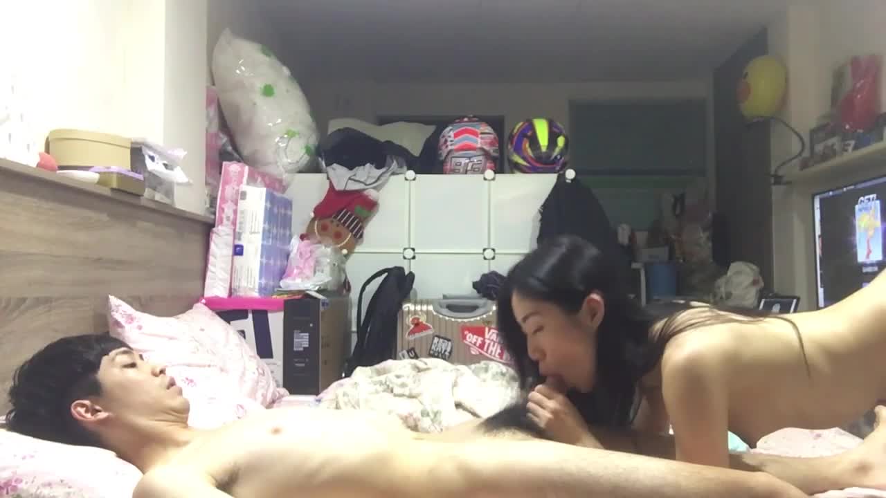 大学生就是好，做爱时间充足#大学生 #情侣 #做爱 #口交 #后入 #极品