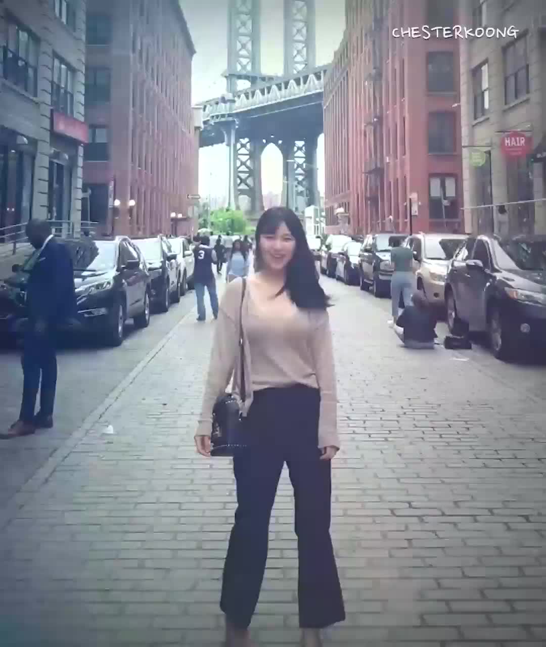 标签： #约炮火爆全网嫖妓达人金先生约炮牙科诊所女医师挺能搞的玩SM第一弹 #金先生