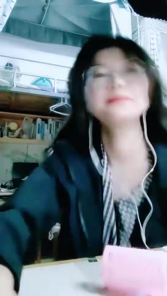 真实大学生，女生宿舍的大好春光， #橘珞