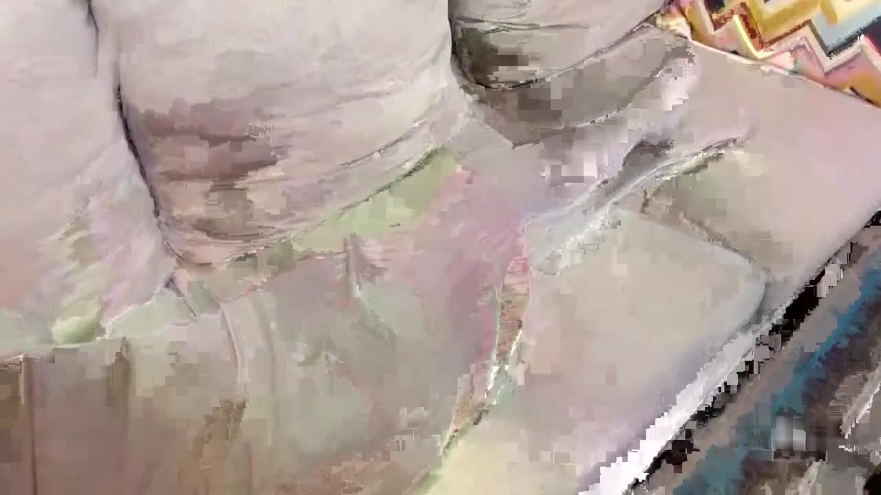 趁妹妹在沙发睡着偷偷操了她