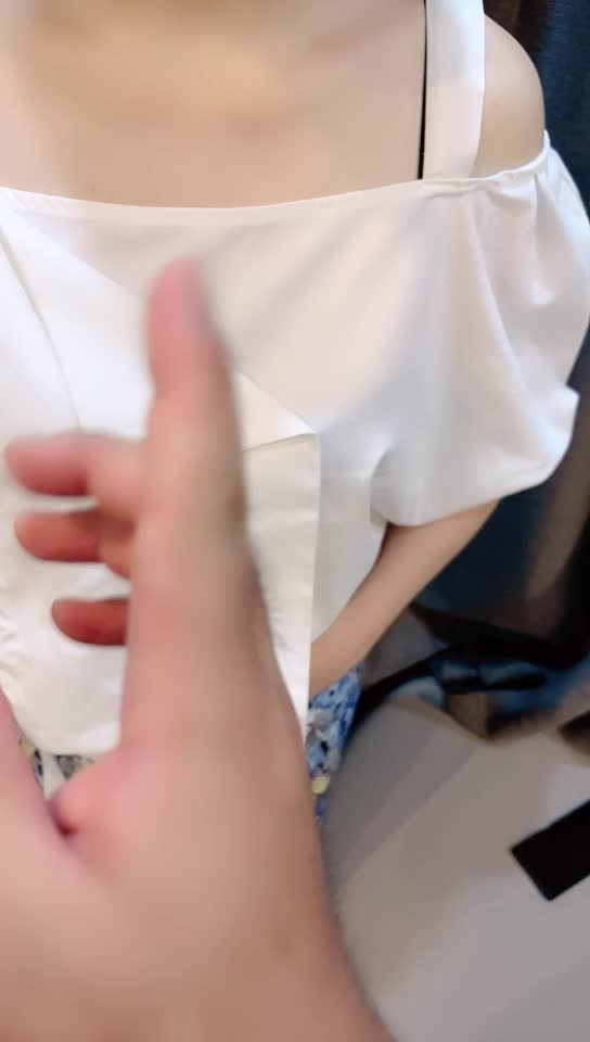 剧情演绎】酒店约会金店上班的大奶少妇 半推半就脱掉内裤直接无套后入一顿猛操
