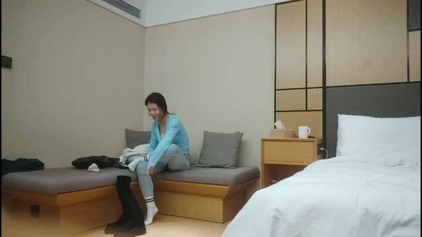 舔逼小少妇狂插狠干粉穴 #探花