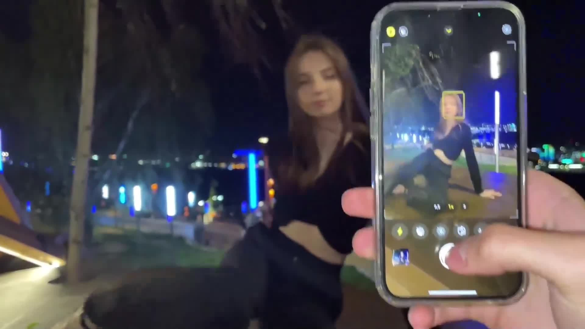 在公园认识一个美女然后在同一天日了她的批 #Sofia #欧美